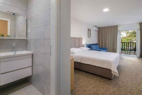 alemaris resort