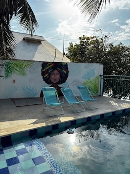los pinos beach club