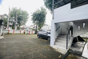 oyo 95134 guest house bonto sunggu
