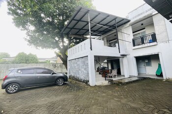 oyo 95134 guest house bonto sunggu
