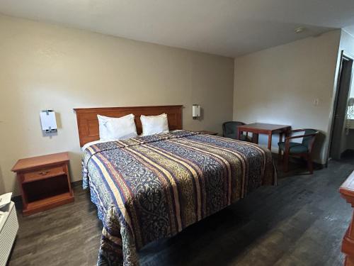 lodge inn extended stay