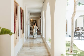 hotel serenata santa lucia merida