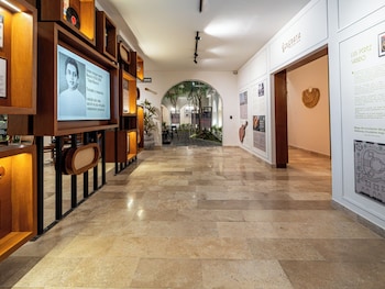 hotel serenata santa lucia merida