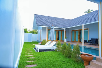 samui tropical pool villas