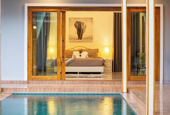 samui tropical pool villas
