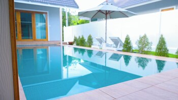 samui tropical pool villas