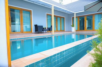 samui tropical pool villas