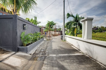 2 zen bali villa canggu