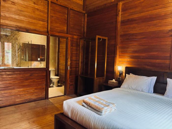 uli wood villa jimbaran