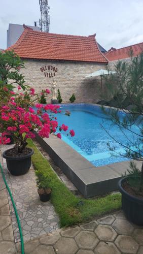 uli wood villa jimbaran