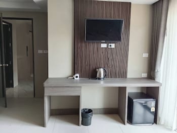 Sitara Hotel Patong Beach,,3 star