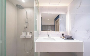 Ulsan Hound Hotel Samsan,,3 star