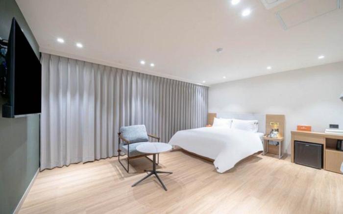 ulsan hound hotel samsan