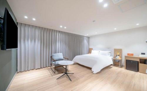 ulsan hound hotel samsan