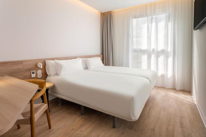 bandb hotel madrid vallecas la gavia