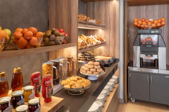 bandb hotel madrid vallecas la gavia