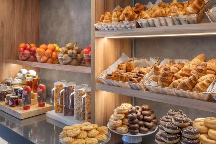 bandb hotel madrid vallecas la gavia
