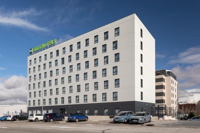 bandb hotel madrid vallecas la gavia