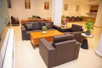 city crown hotel