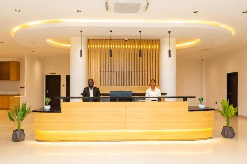 city crown hotel