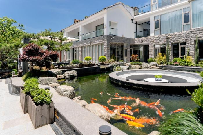 dali shanshuijian no 5 courtyard villa garden resort hotel