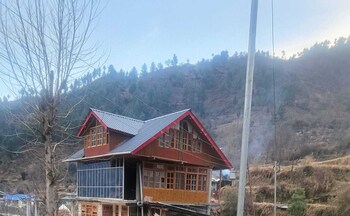 rasmika home stay seri shansher