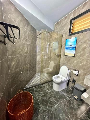 holiday beach hotel