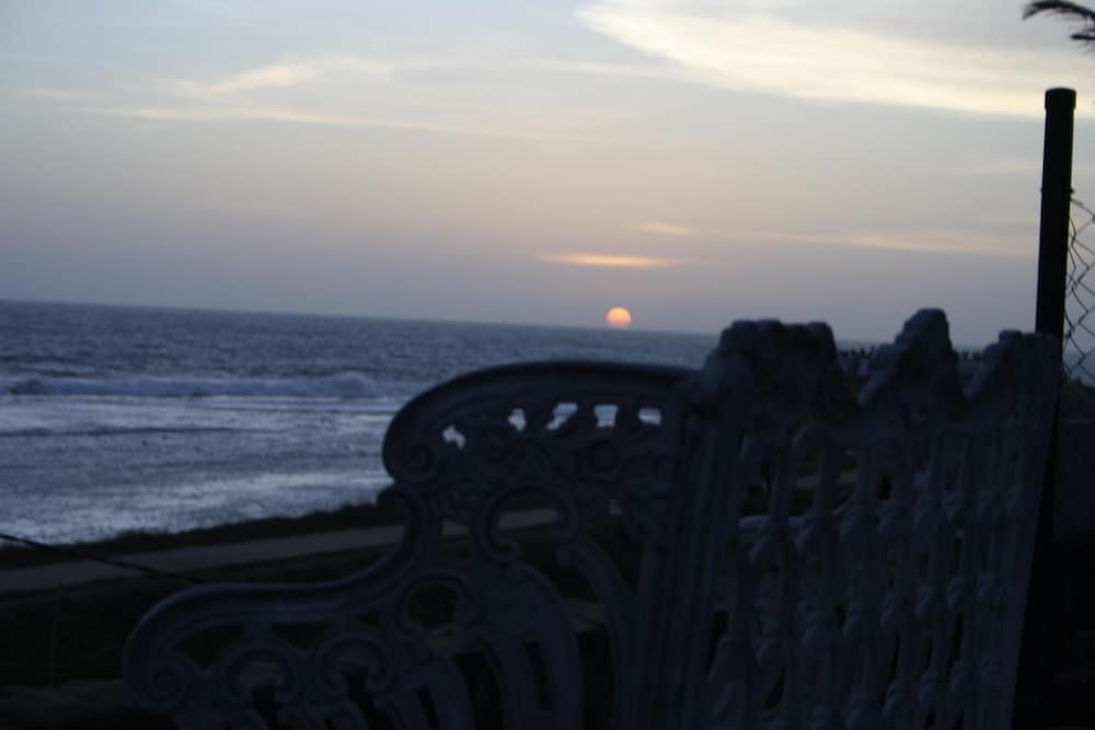 rampart view guest house