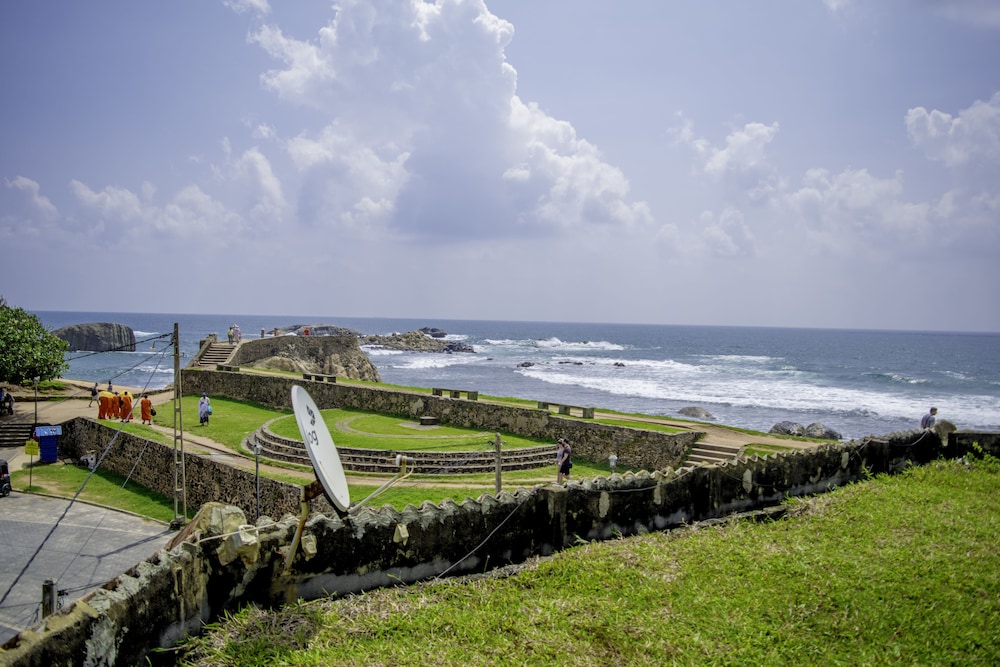 rampart view guest house