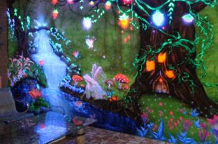 deep forest garden hotel
