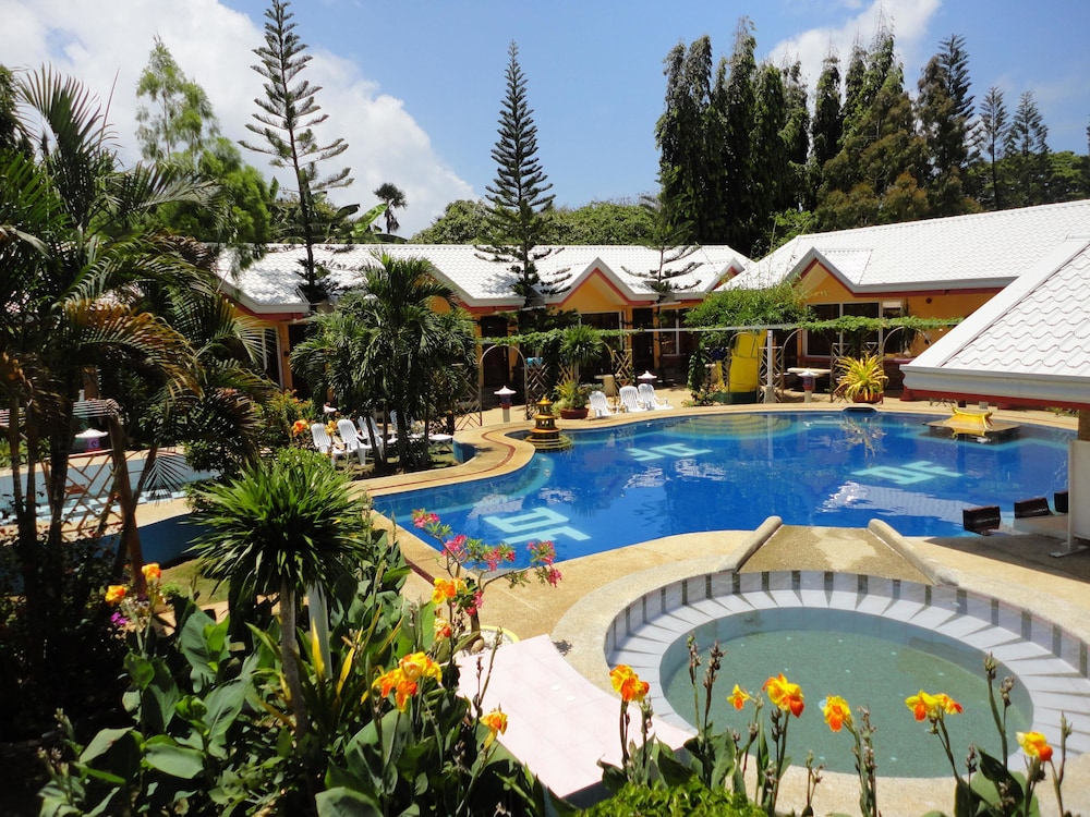 deep forest garden hotel