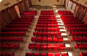 kings conference centre