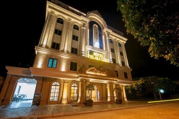 vela luxury hai ha hotel