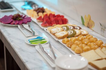 vela luxury hai ha hotel