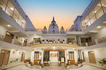 shri thakur ji niketan near iskcon