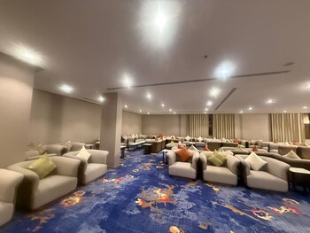 celine home hotel al nairyah