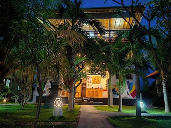 yogika center