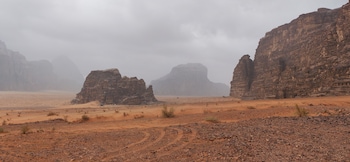 Wadi Rum Adventure Camp,,3 star