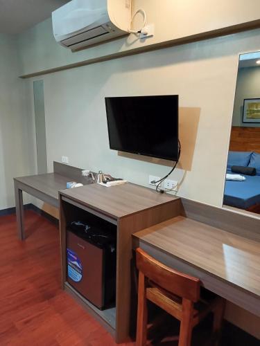 norlu cedec midpoint hotel