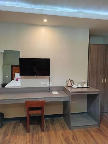 norlu cedec midpoint hotel