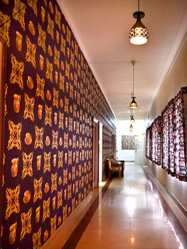 Hotel Rainbow,,3 star