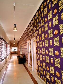 Hotel Rainbow,,3 star