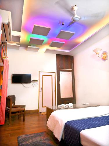 hotel rainbow