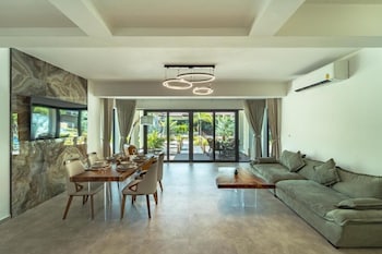 shi phangan villas