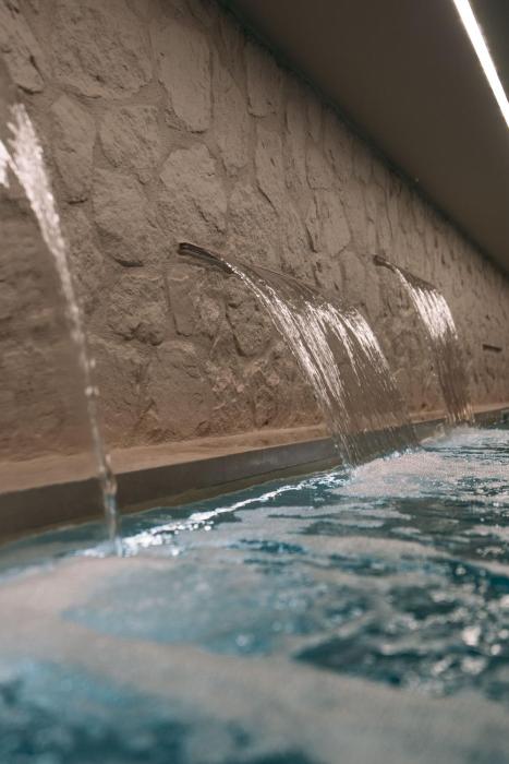 santorini heart hotel and spa