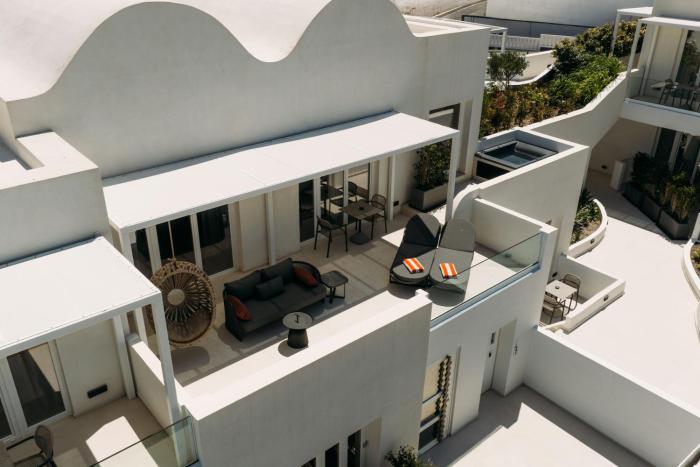 santorini heart hotel and spa