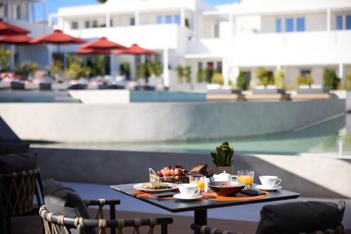 santorini heart hotel and spa