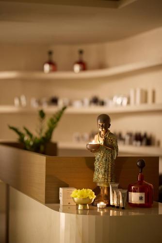santorini heart hotel and spa