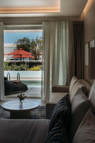 santorini heart hotel and spa