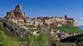 Hotel Rural Valle De Tobalina,,3 star